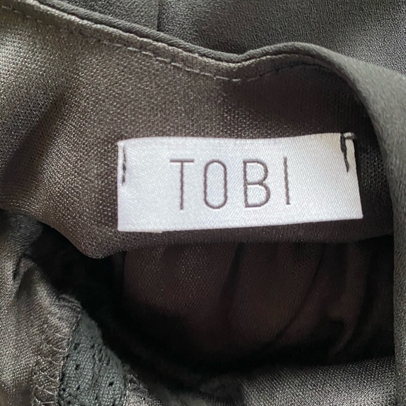 TOBI Little Black Lace Layered Dress - Picture 4 of 4